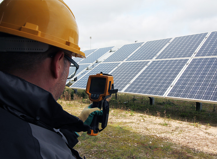 elettronica-italia-installazione-manutenzione-impianti-fotovoltaici-aziende-imprese-puglia-e-basilicata-home-2